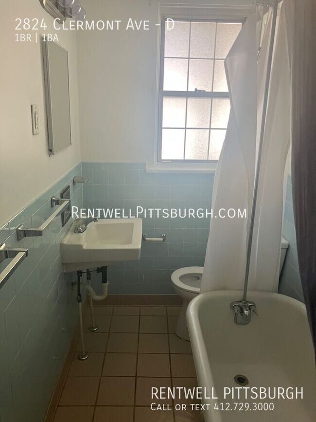 Building Photo - 2824 Clermont Ave