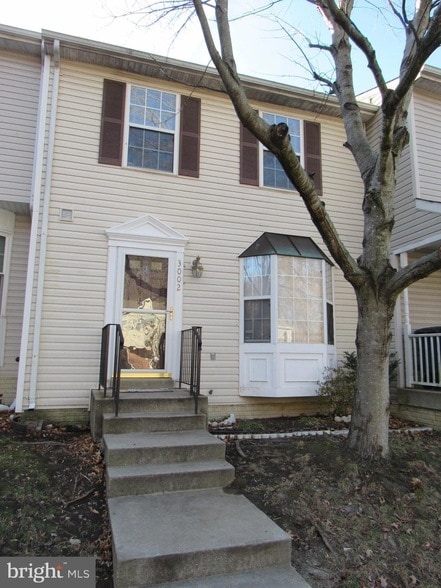 Building Photo - 3002 Henson Bridge Terrace