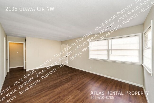 Building Photo - 2135 Guava Cir NW