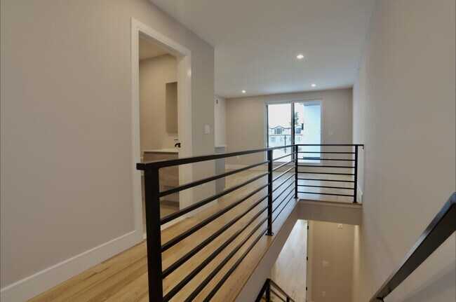 Building Photo - 279 Lafayette Ave