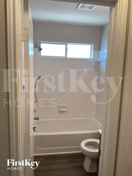 Building Photo - 8422 Cherisse Dr