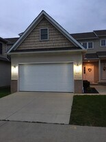 Building Photo - 4187 Westbrook Dr