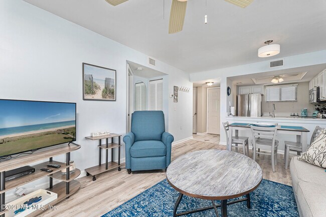 Building Photo - 4250 A1A S