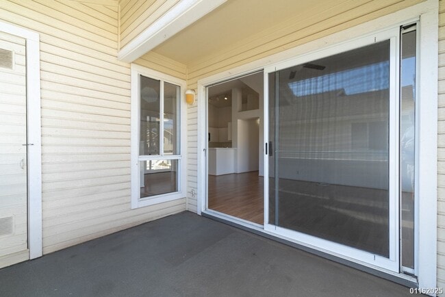 Building Photo - 2br/2ba/2-car garage Townhouse at The Arbors in Ewa Beach