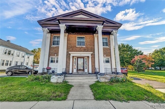 Primary Photo - 227 Abbott Rd