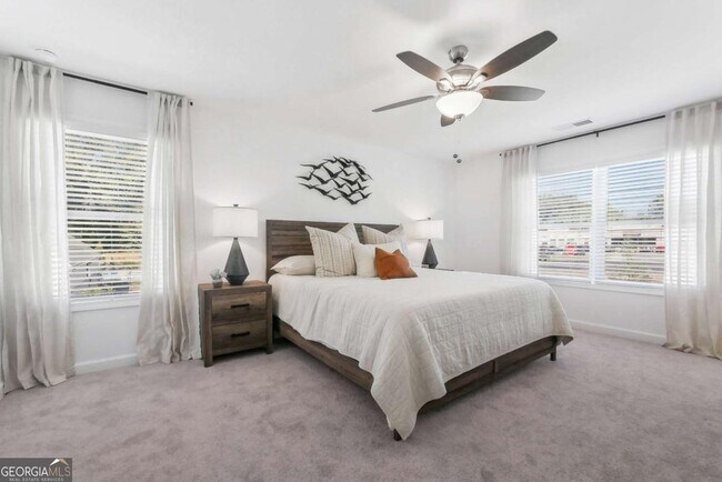 Building Photo - 3940 Denton Dr