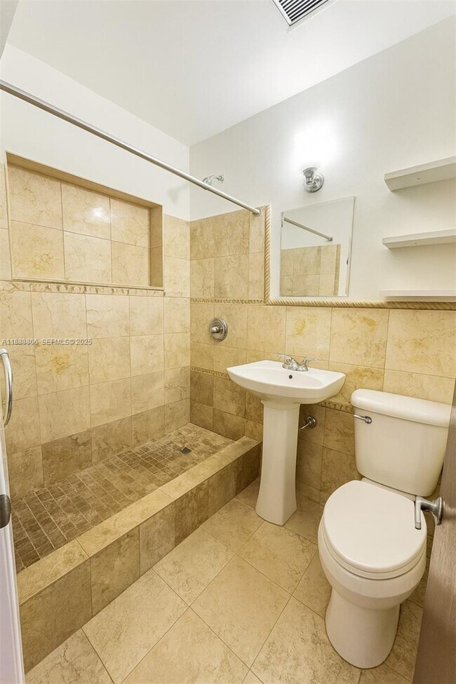 Building Photo - 785 NW 96th St