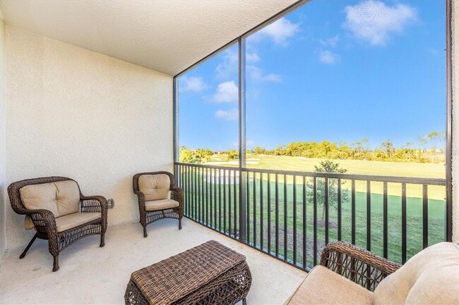 Building Photo - 12280 Wellen Golf St