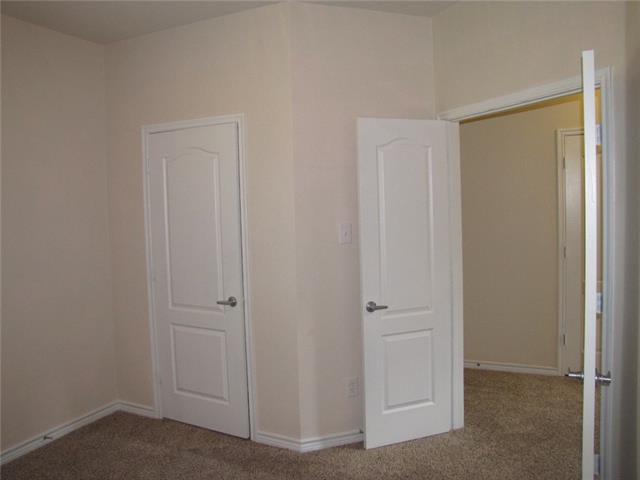 Building Photo - 5890 Grosseto Dr