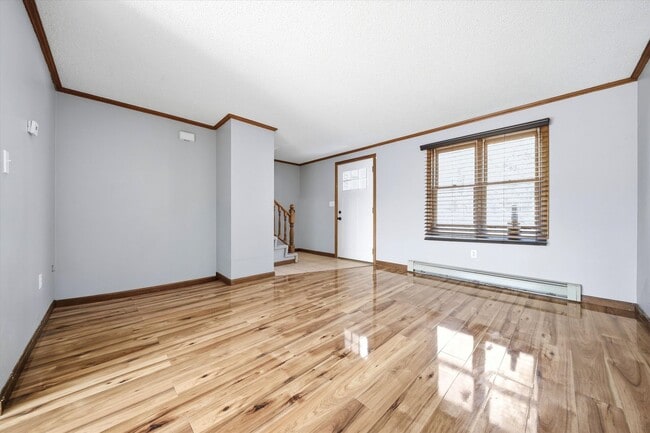 Building Photo - 24 Etta Ln