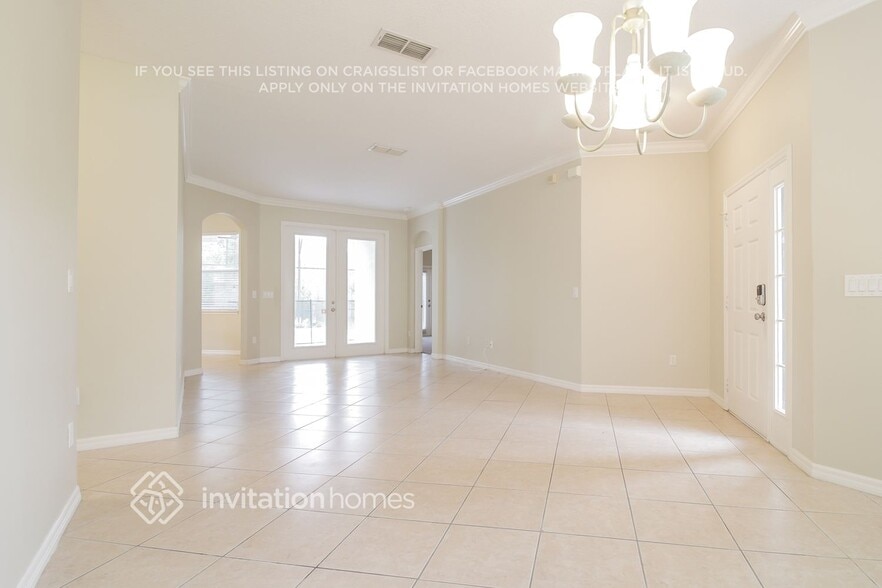 Building Photo - 5390 Red Leaf Ct