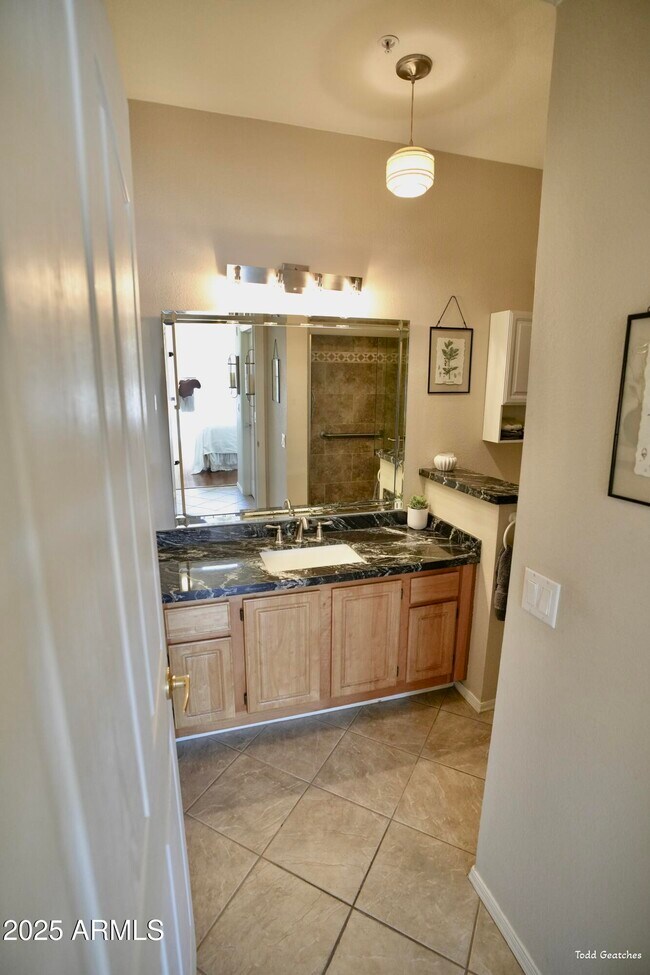 Building Photo - 14950 W Mountain View Blvd