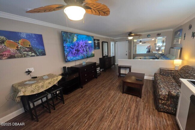 Building Photo - 935 S Atlantic Ave