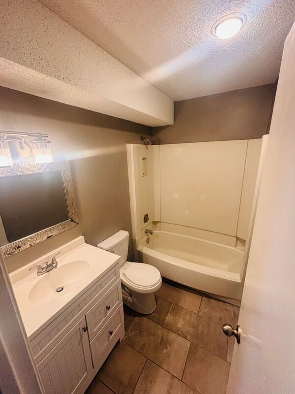 Building Photo - 9 Meredith Ct