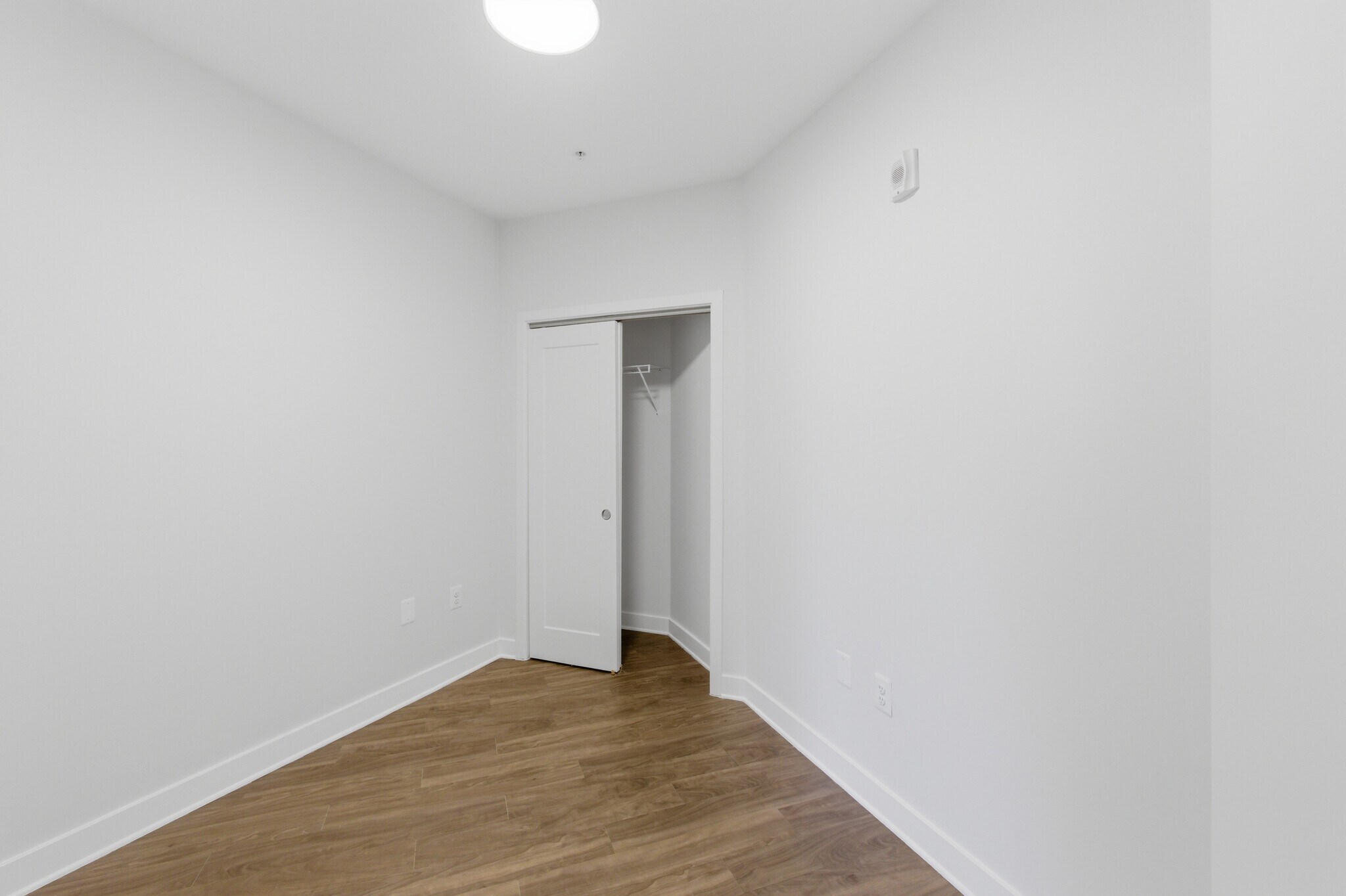 Building Photo - 989 S Buchanan St