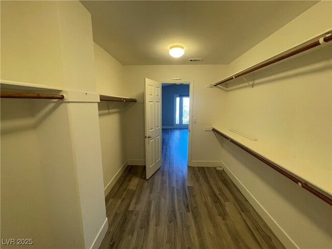 Building Photo - 1533 Sabatini Dr