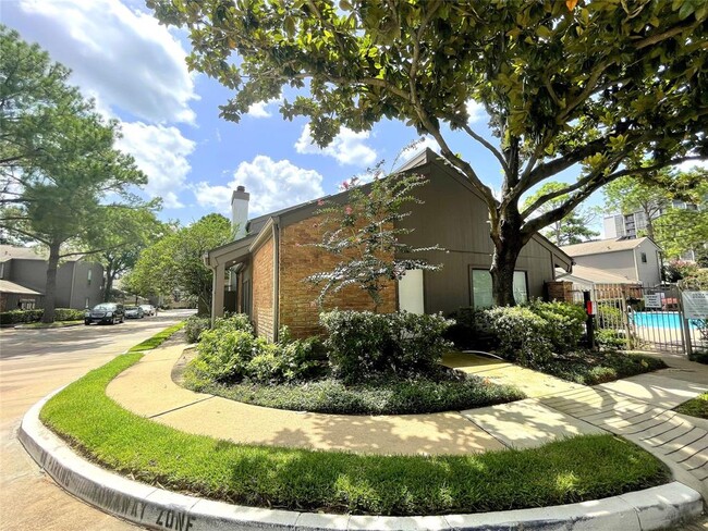 Building Photo - 1201 Bering Dr