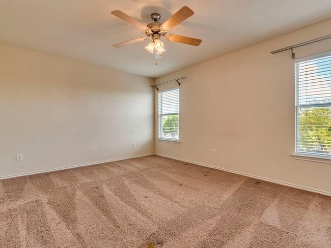 Building Photo - 6 Verde Ranch Loop