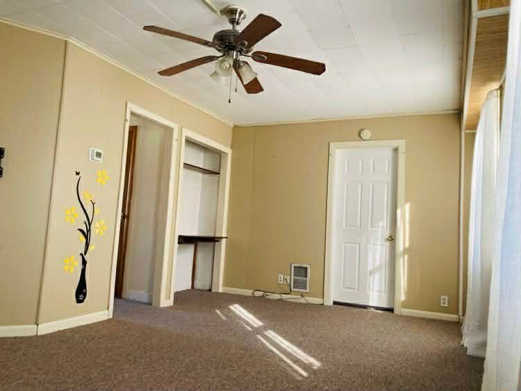 Building Photo - 51 Pleasant St