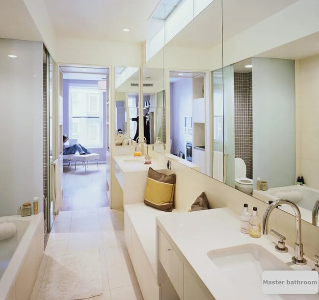 Building Photo - 112 W 118th St