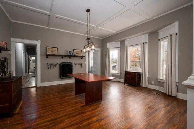 Building Photo - 1347 Harbert Ave