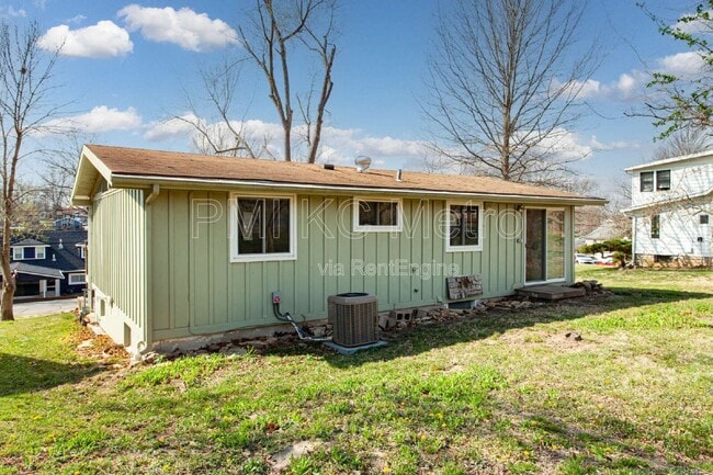 Building Photo - 71 Dockside Dr