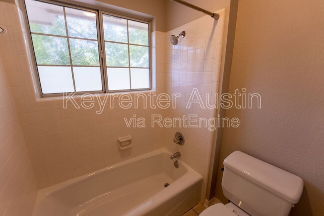 Building Photo - 7403 Rockberry Cove