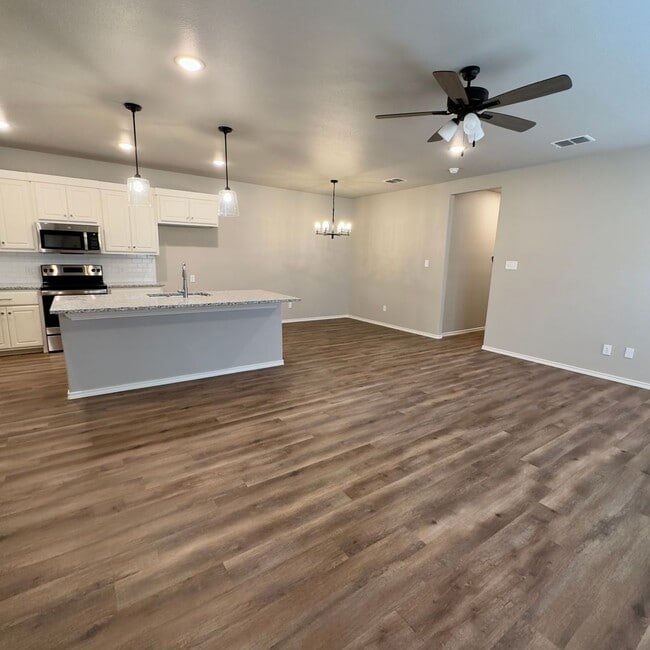 Building Photo - 1225 Preston Trails