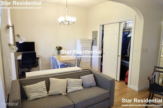 Building Photo - 1 br, 1 bath Condo - 22 Dwight St 3 Unit 3