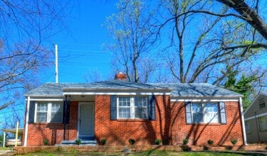 Building Photo - 3240 N Waynoka Cir