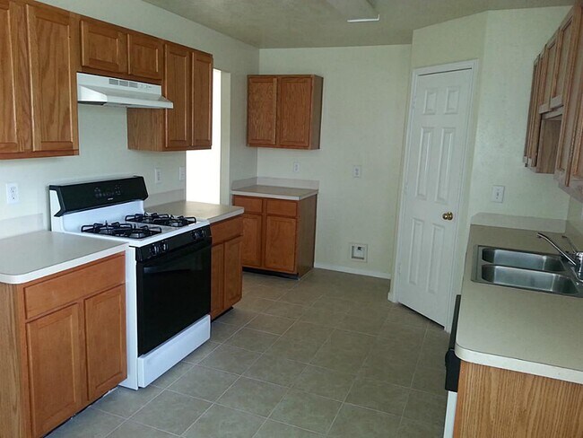 Building Photo - 23319 Cape Cottage Ct