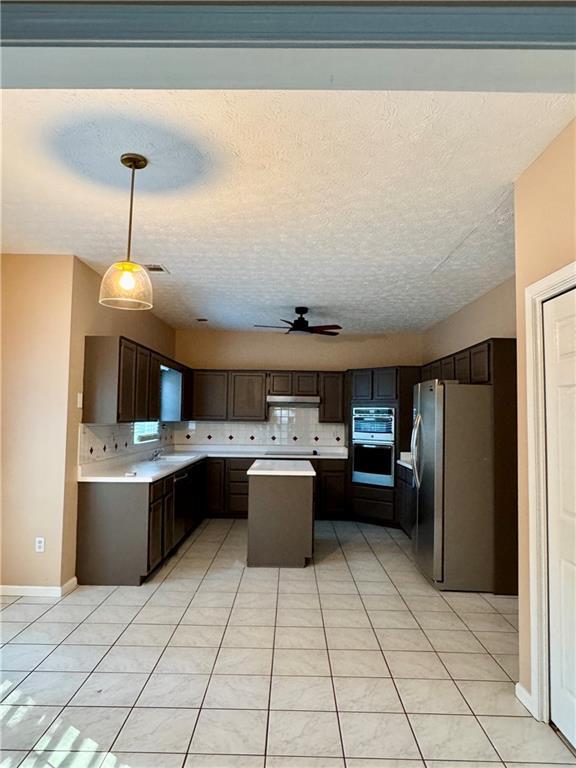 Building Photo - 5555 Cannonero Dr