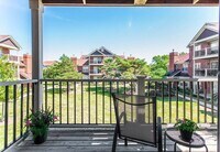 Building Photo - Green Trails Apartments