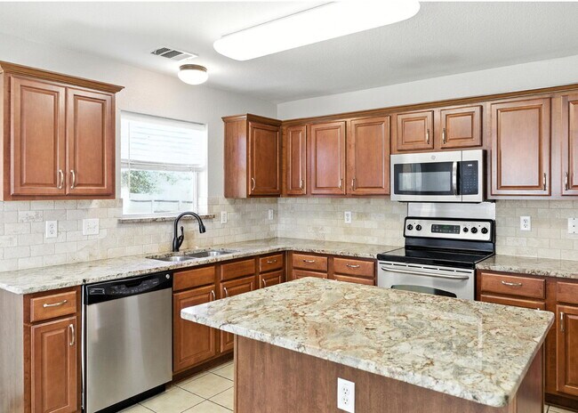 Building Photo - Striking Two-Story New Braunfels Rental Home