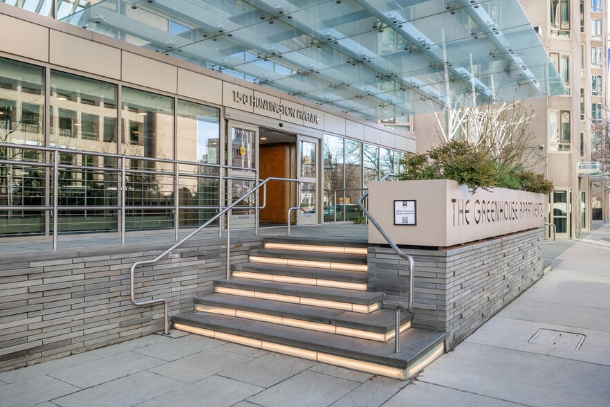 Building Photo - 150 Huntington Ave