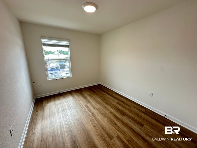 Building Photo - 4442 Lost Bay Dr
