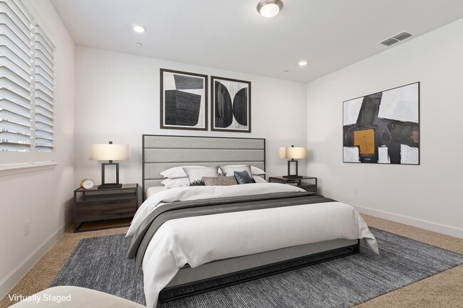 Building Photo - 3012 Vasquez Ct