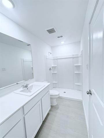 Building Photo - 6234 Sanderling St