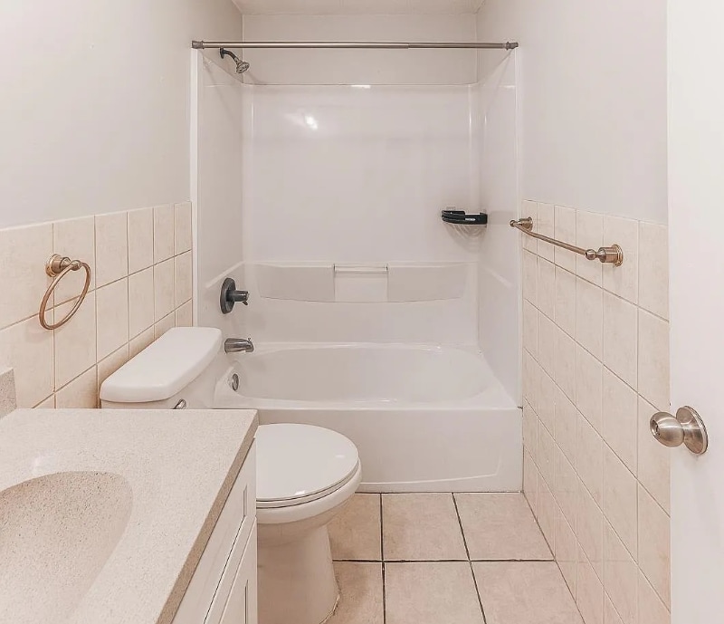 Building Photo - 36 English Village Rd