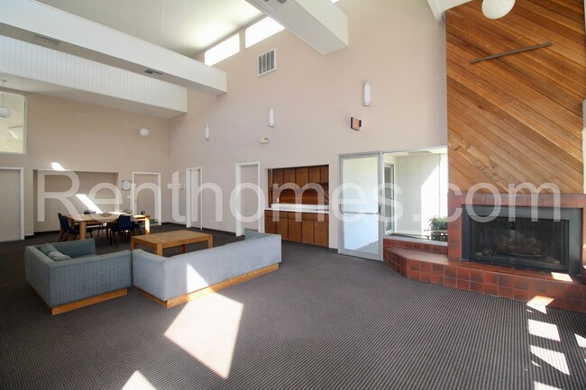 Building Photo - 6275 Rancho Mission Rd