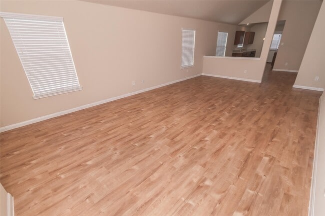 Building Photo - 2407 Gibbs Bend Ct