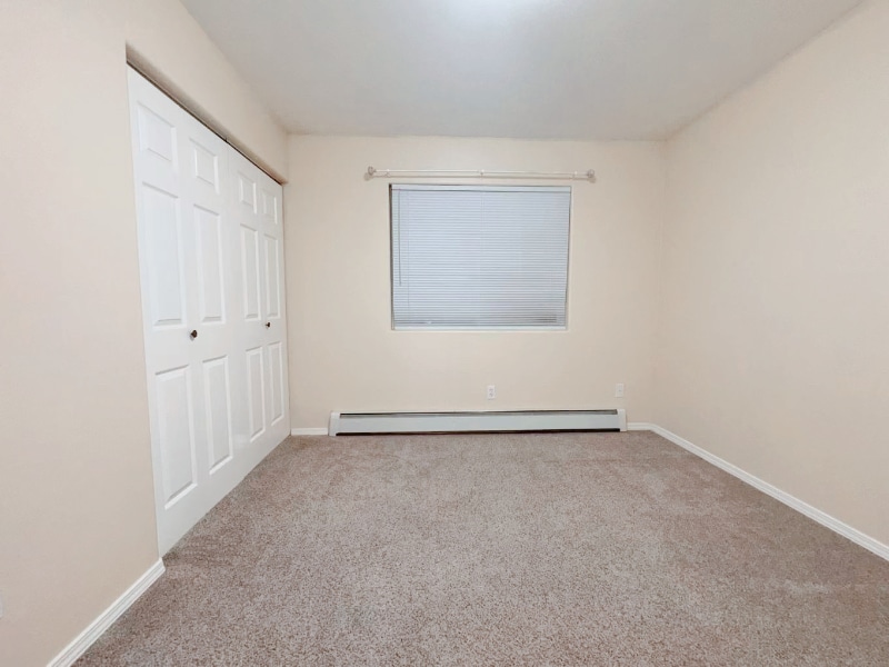 Building Photo - 9033 Dewberry St