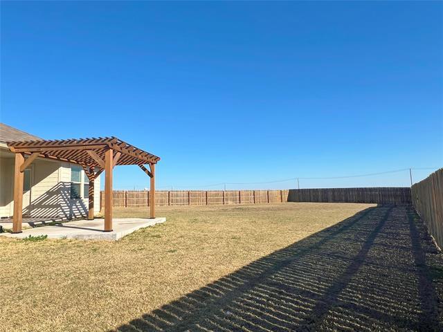 Building Photo - 3333 Brosnan Rd