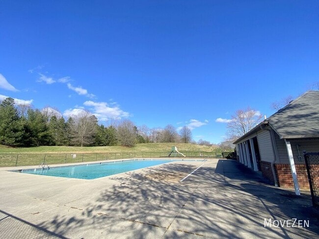 Building Photo - 5623 Beaver Pond Tl