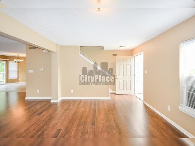 Building Photo - 4324 Blue Spruce Ct