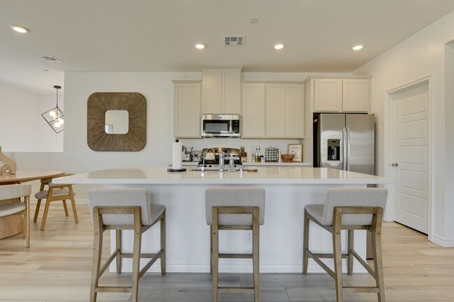 Building Photo - FULLY FURNISHED CONDO IN SUMMERLIN 89138! SHORT TERM!