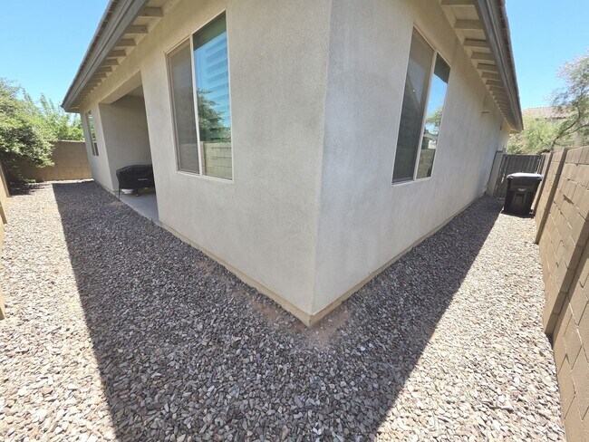 Building Photo - Eastmark