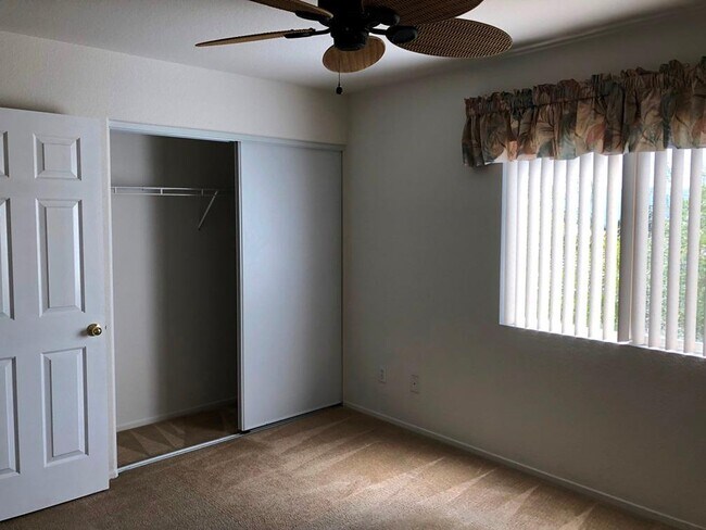 Building Photo - 24829 River Oak Ct