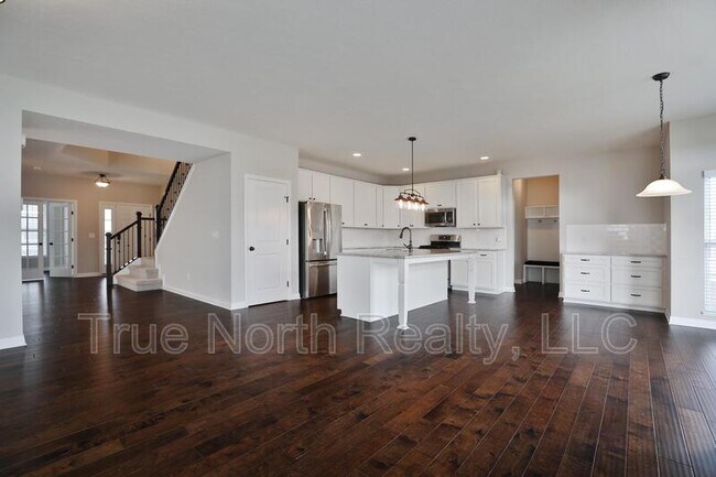 Building Photo - 1412 Leesland Dr