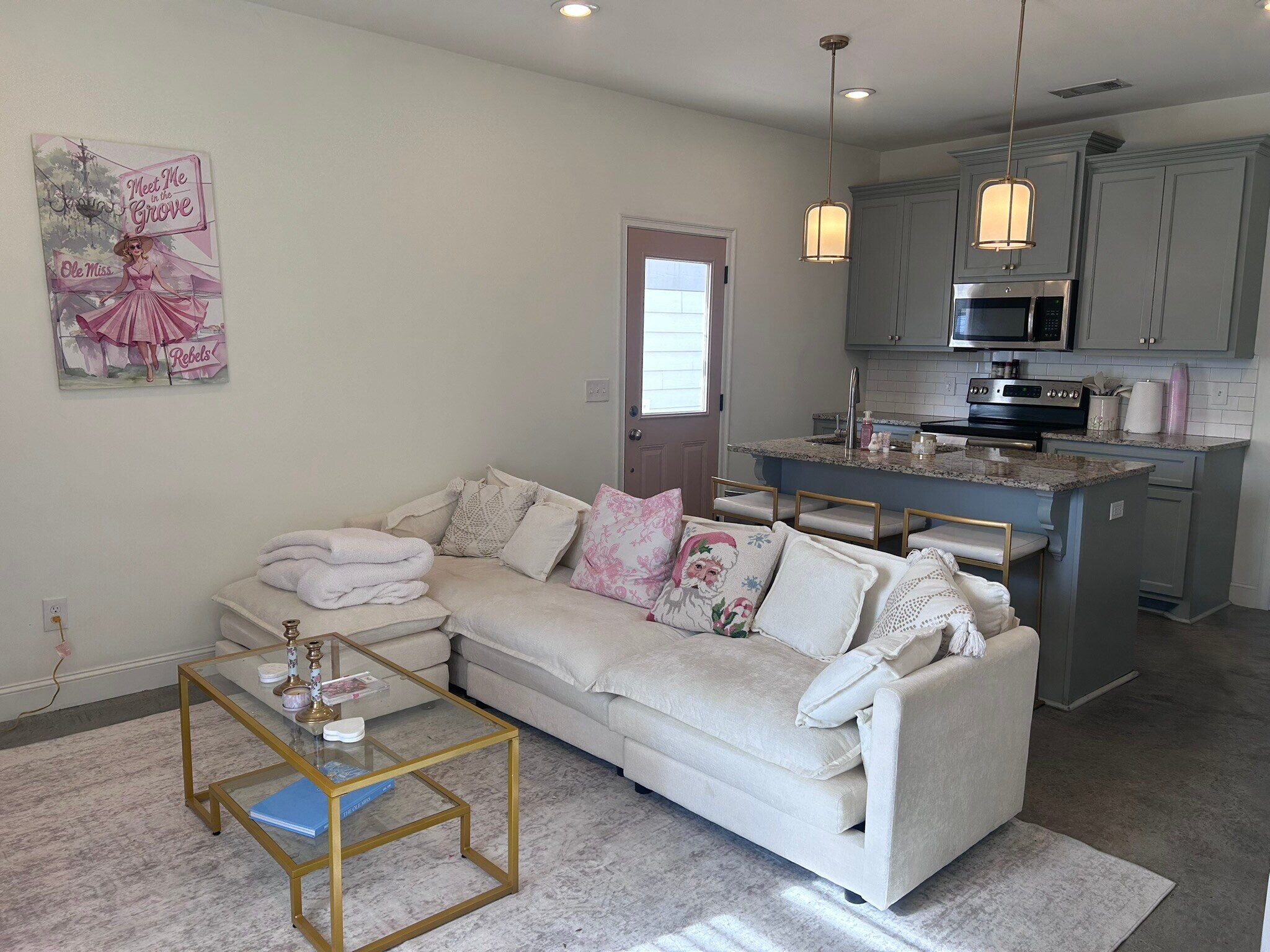 Building Photo - 200 Taylor Cottage Cv